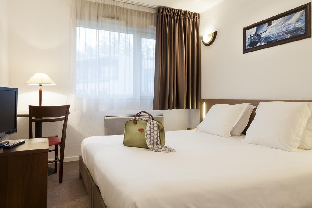 Appart Hotel Annecy Seynod Exteriör bild